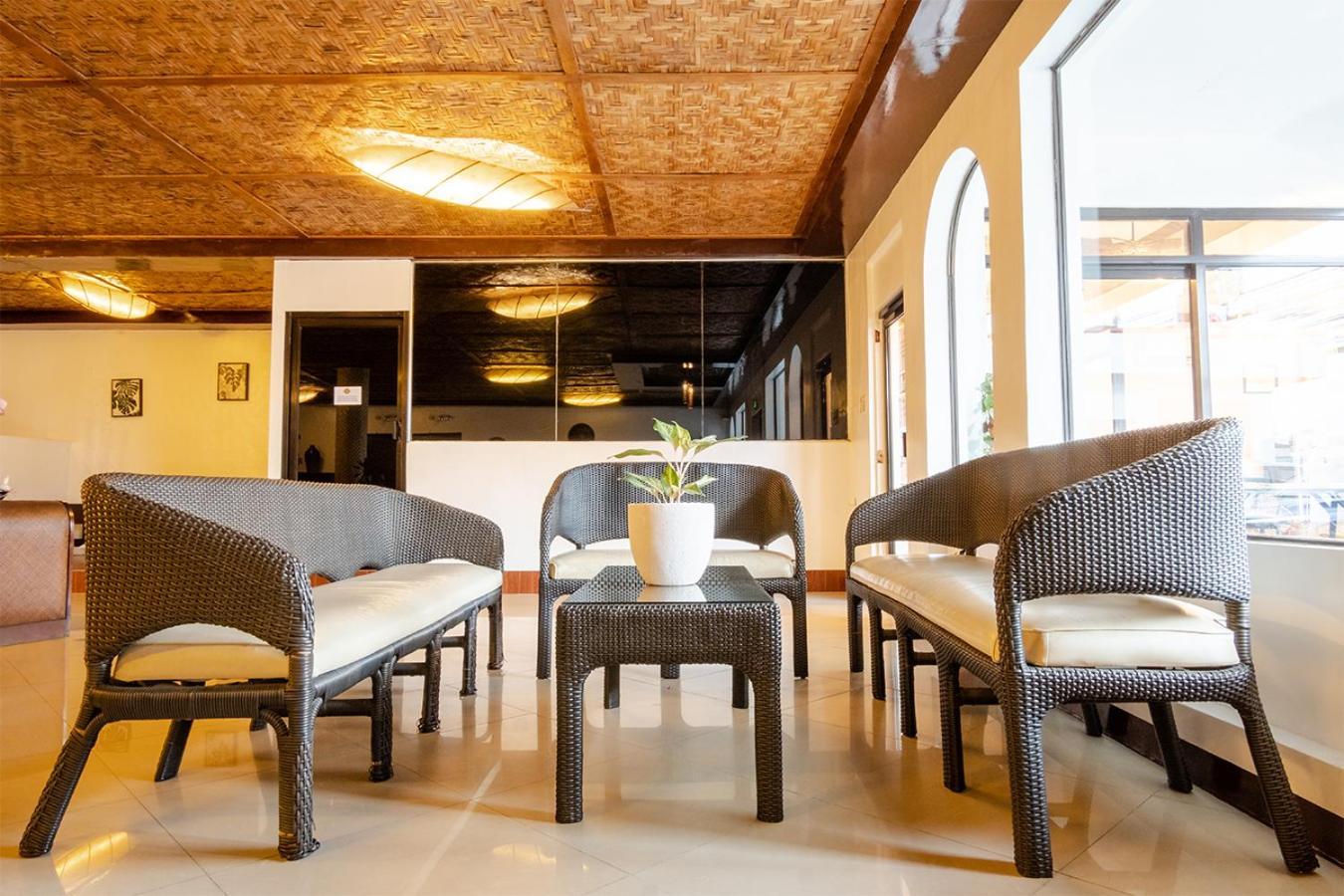 Public House Hostel Lapu-Lapu City Dış mekan fotoğraf